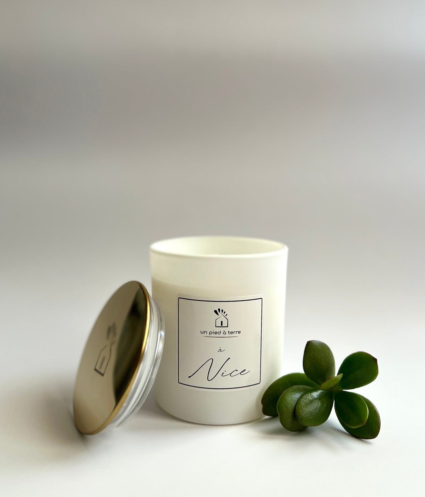 Bougie parfumée "Un Pied à terre à Nice"