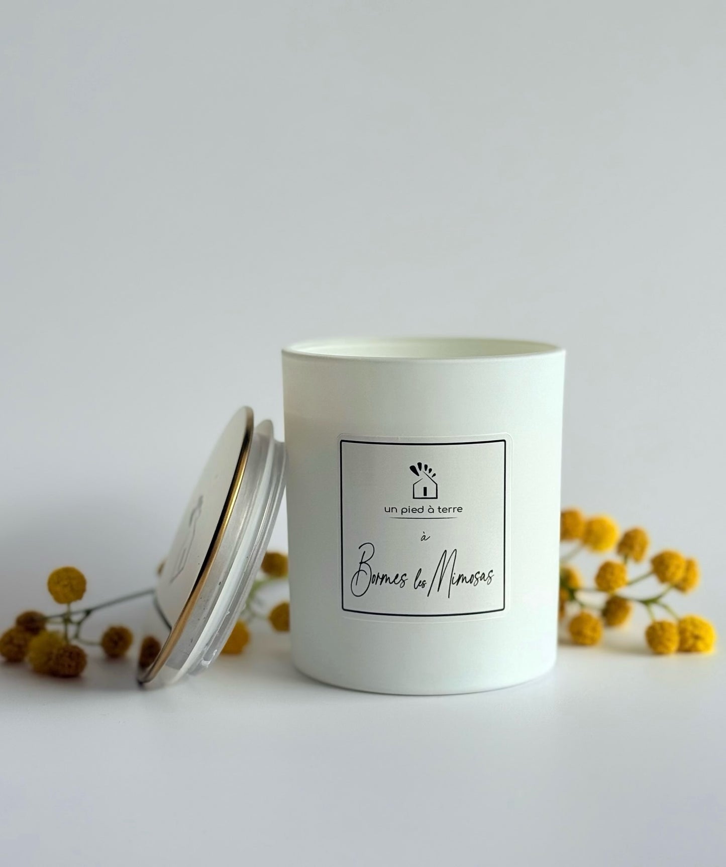 Bougie parfumée "Un Pied à terre à Bormes-les-Mimosas
