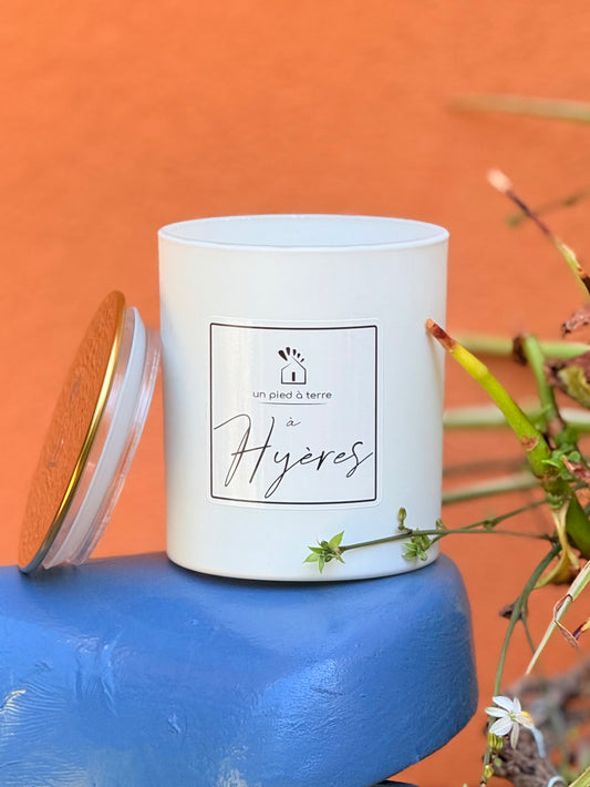 Bougie parfumée "Un Pied à Terre à Hyères"