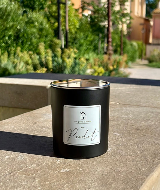 Bougie parfumée "Un Pied à Terre au Pradet"