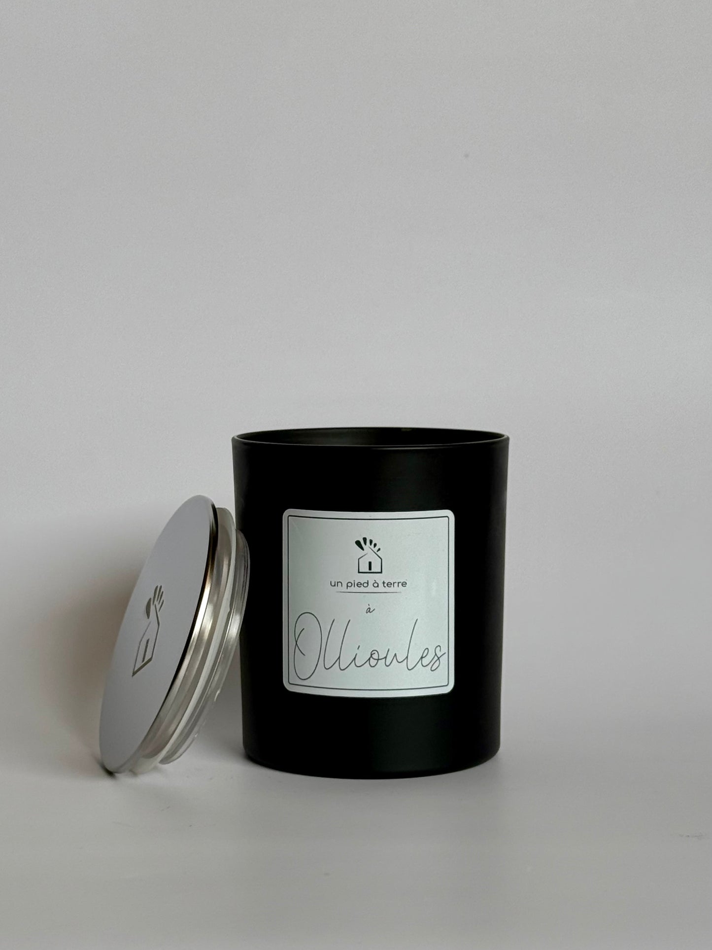 Bougie parfumée “Un pied à terre à Ollioules”