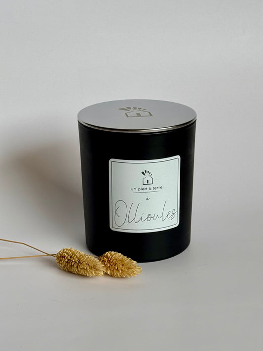 Bougie parfumée “Un pied à terre à Ollioules”