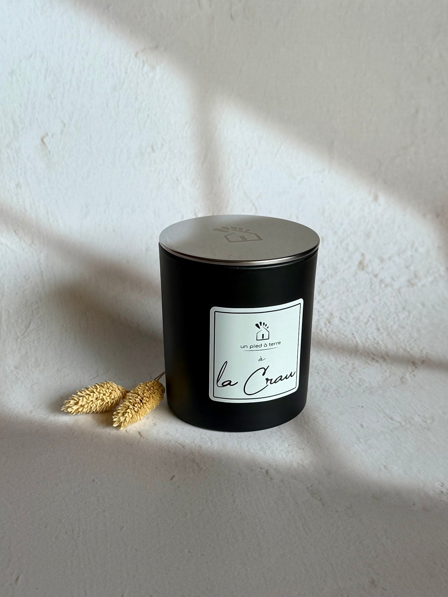 Bougie parfumée "Un Pied à Terre à la Crau"